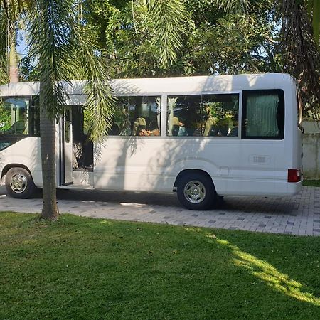 Villa 406 Seeduwa Екстер'єр фото