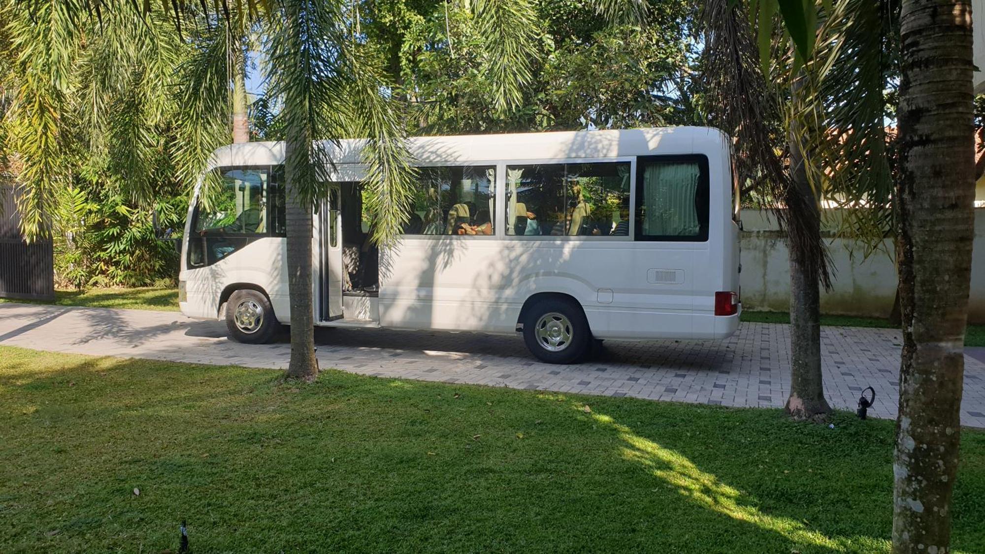 Villa 406 Seeduwa Екстер'єр фото